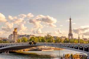 Scopri di più sull'articolo Ultimi posti per visitaguidata Tour Eiffel Express a Ognissanti